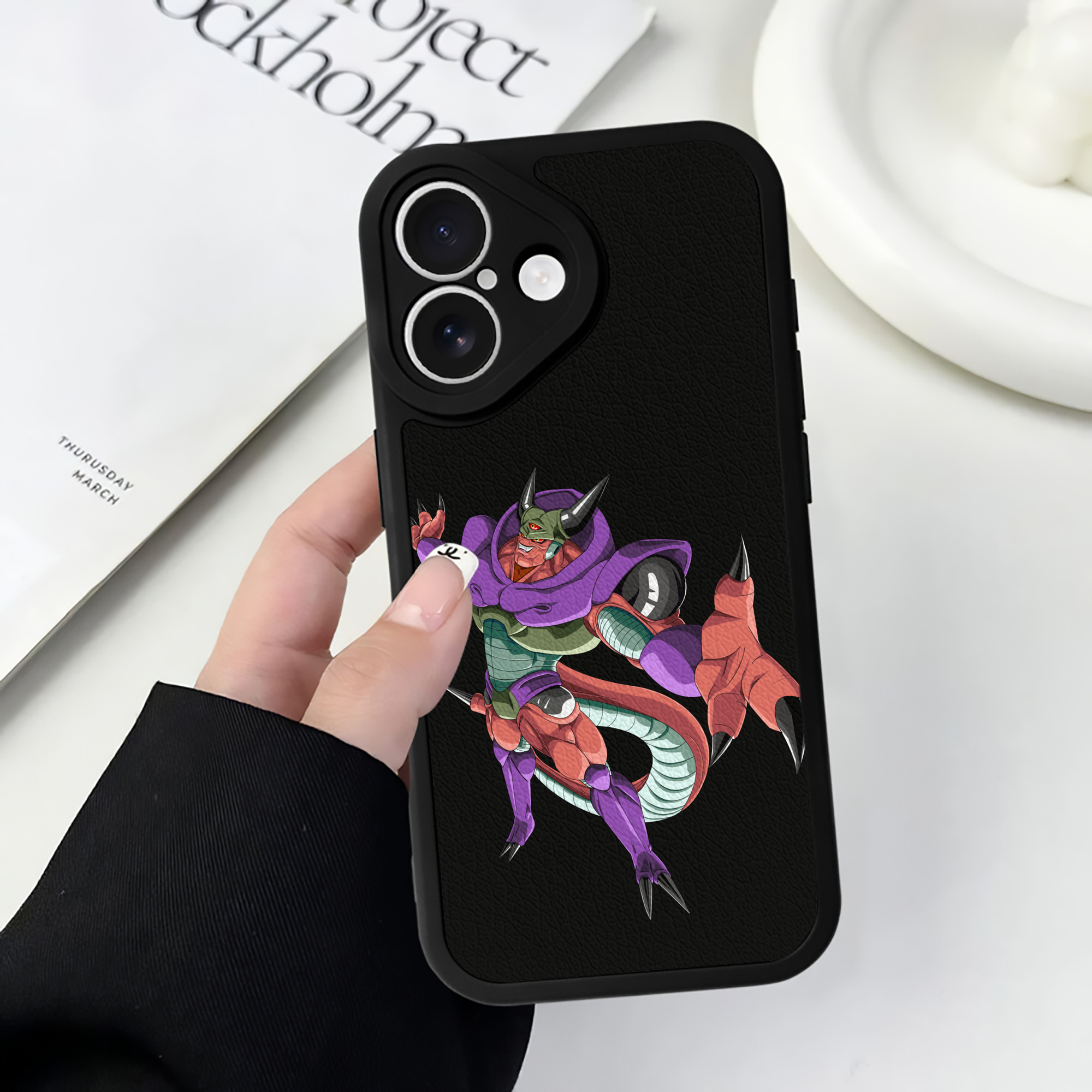 （画像用） ドラゴンボール ジャネンバ DRAGON BALL Janemba 【iPhone 16シリーズ対応】シリコンスマホケース（レザー調） 材質：シリコン